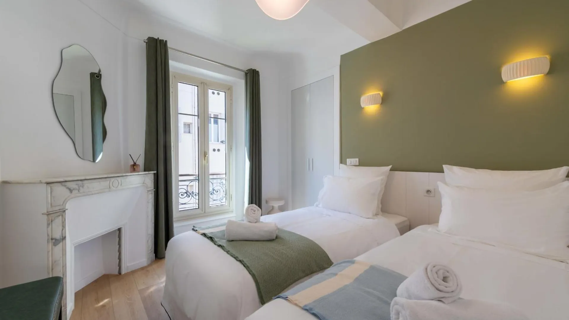 2-Br Apartment Terrace Cannes City Centre